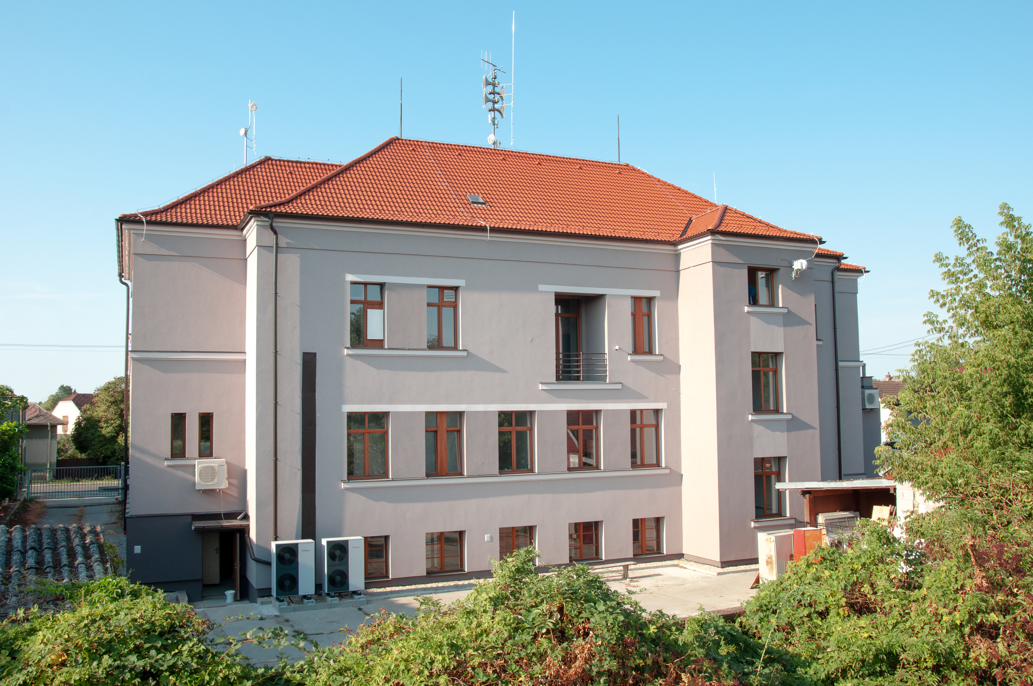 Obnova Obecného úradu v obci Záhorská Ves
